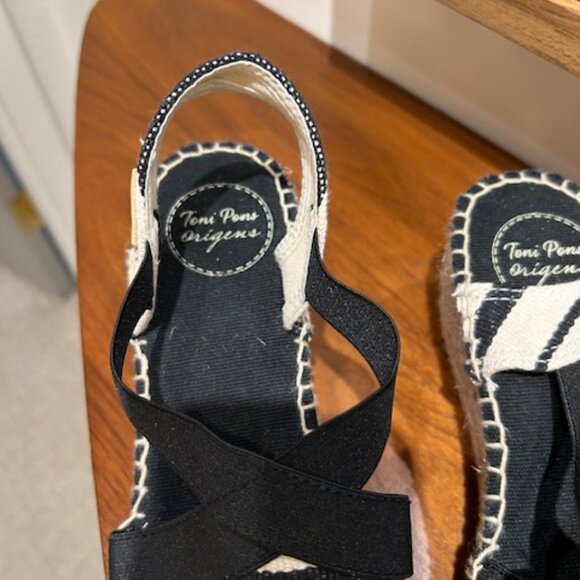 Tony Pons Ter Wedge-NWOT - Picture 3 of 7